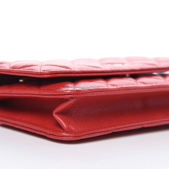 Authentic CHANEL Caviar Quilted Wallet on Chain WOC Red - Picture 9 of 11